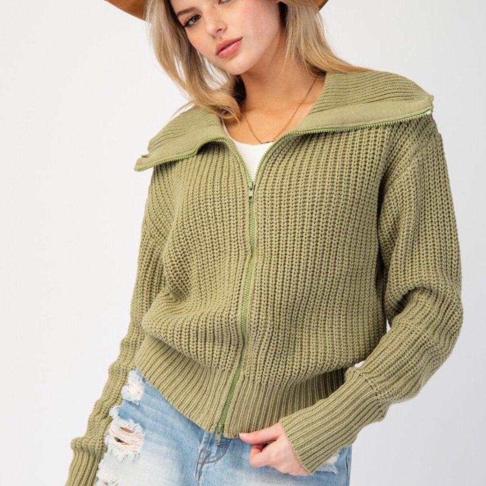 EASEL ZIPPER SWEATER SAGE OLIVE OR CAMEL S M L